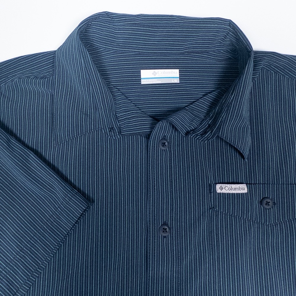 Columbia Pinstripe Shirt Short Sleeve Button Up Top Mens Large Performance